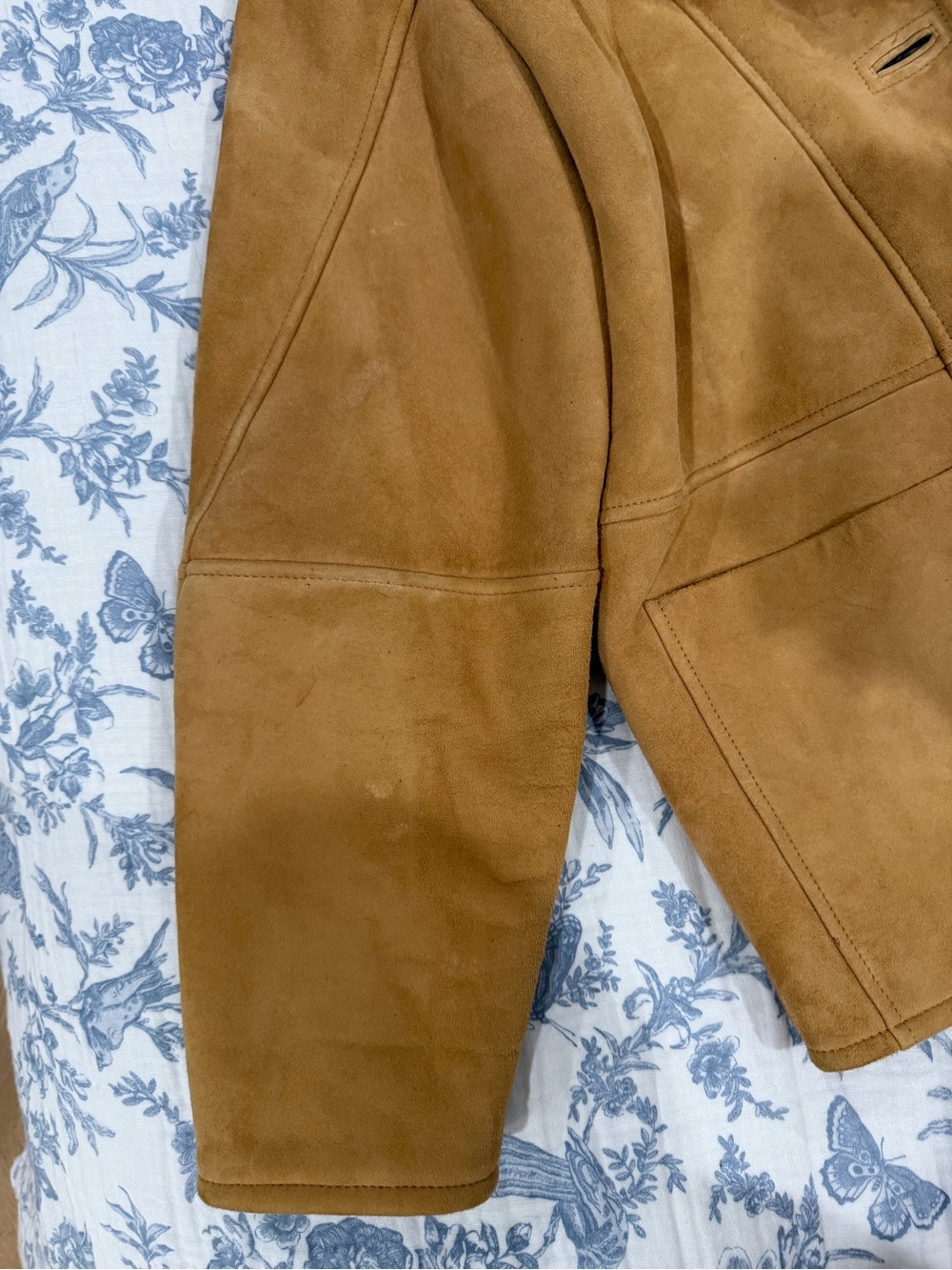 🤎 Reformation VEDA Luca Suede Shearling Coat – Parmesan Suede 🤎 - Picture 9 of 11